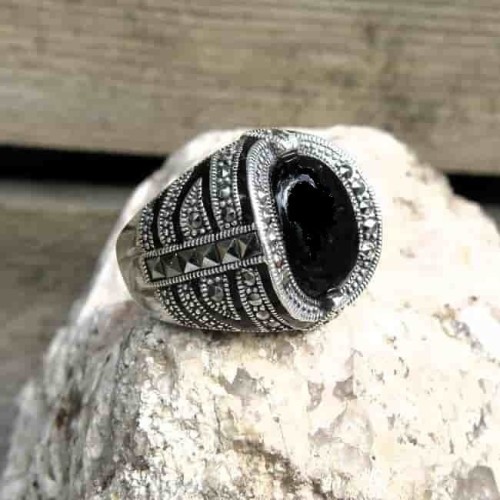 Duży Pierścionek z Onyksem