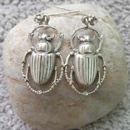 d851f07415d9c27ac04252839aec37ee