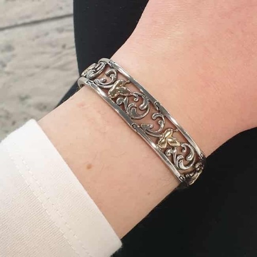 593c245d3a9ca21703e3eee5776dc0af